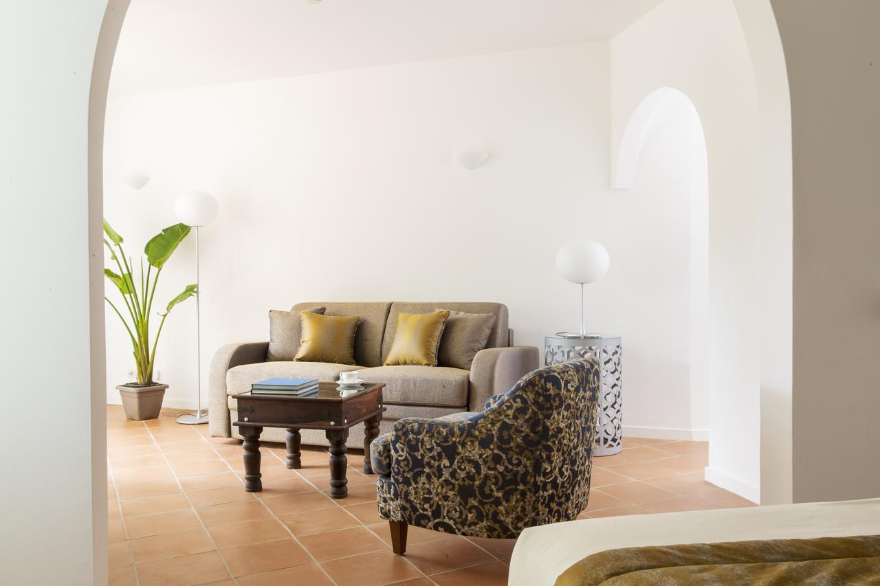 Hotel Piccolo Sant'andrea 5*